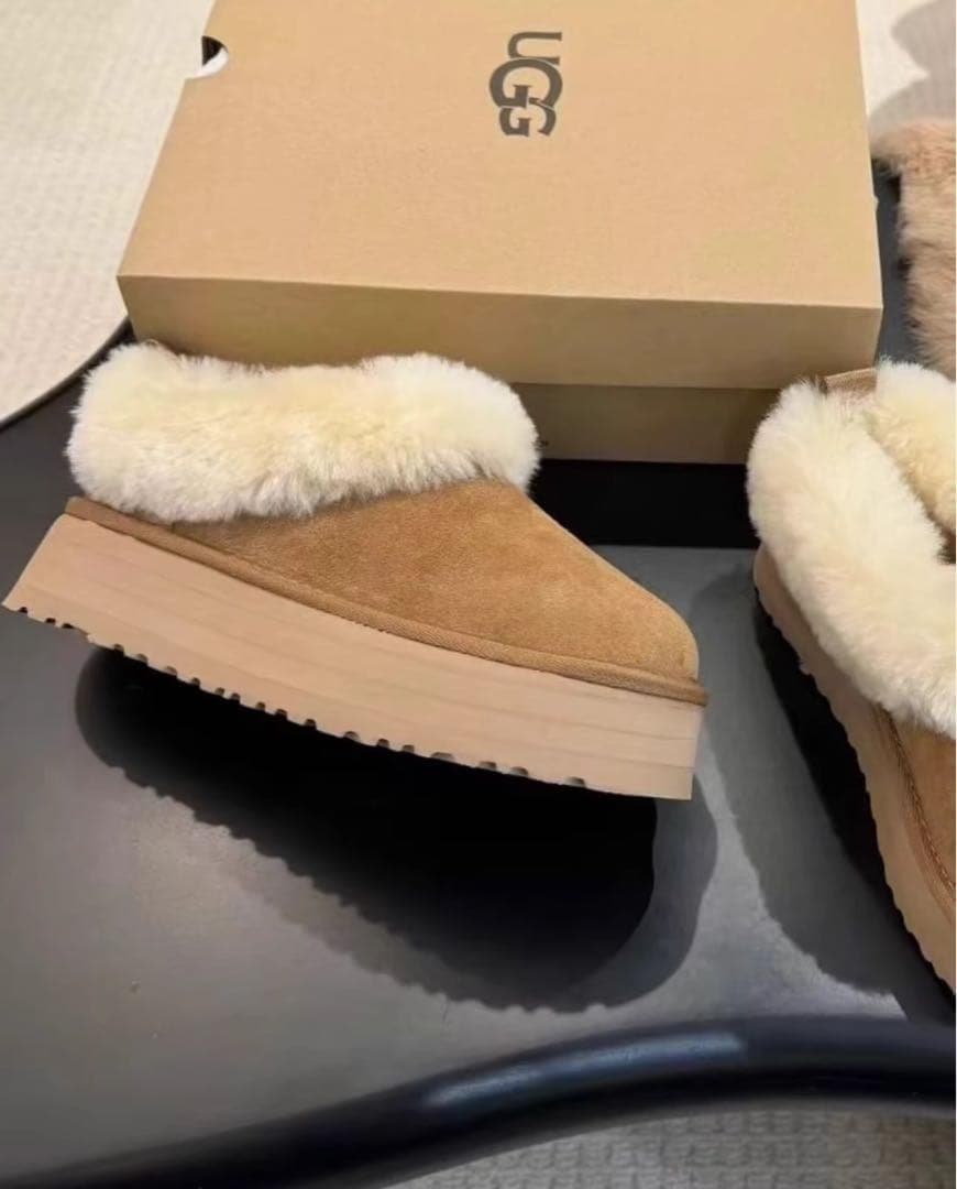 UGG ブラウン ムートンブーツ厚底24CM