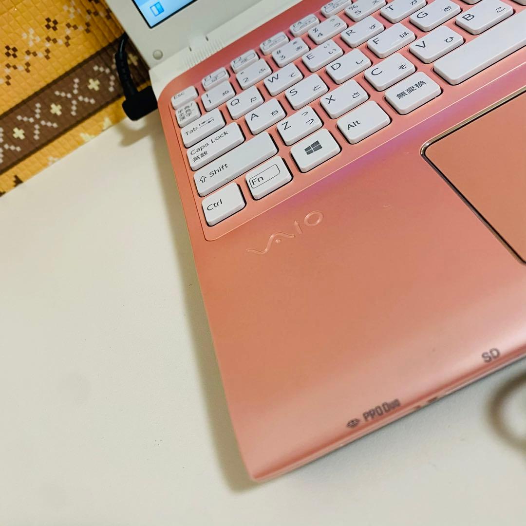 Y960 SonyVaioノートパソコン i7メモリ8G高速 Windows11