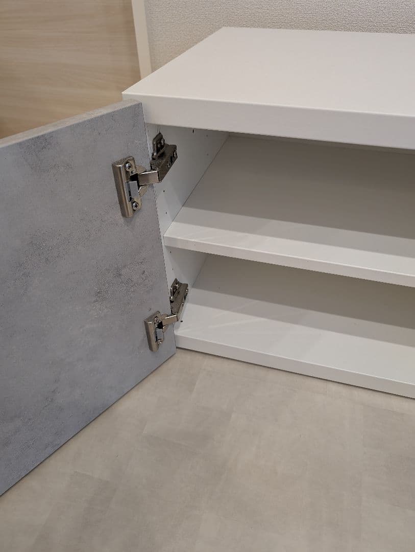 IKEA テレビ台　ベストー（ライトグレー）