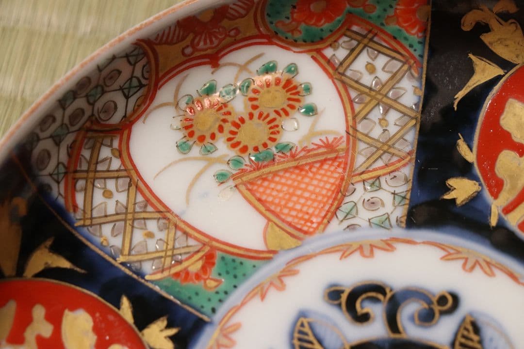 【CM48】古伊万里 色絵 五寸皿 四客 中皿 金彩 錦手 柘榴 花篭 草花