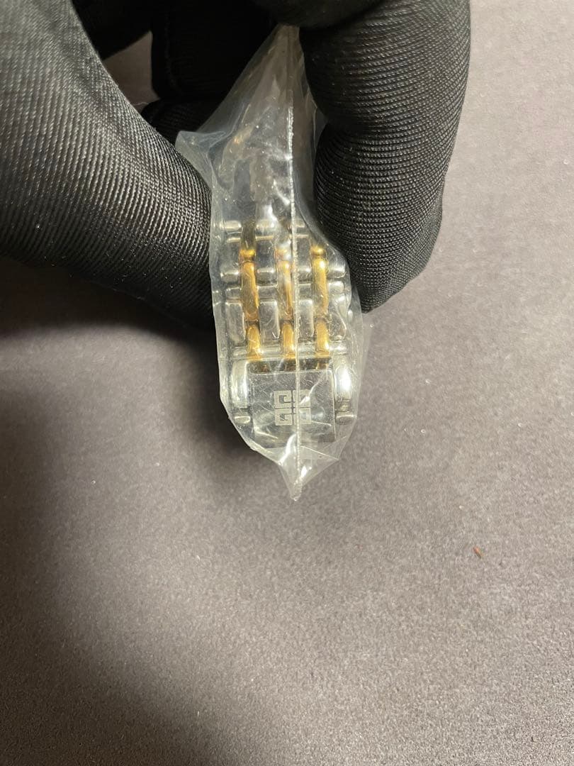 【最終値下げ】ジバンシー　メンズ　AT 稼働品　【極美品】　変えベルト付き