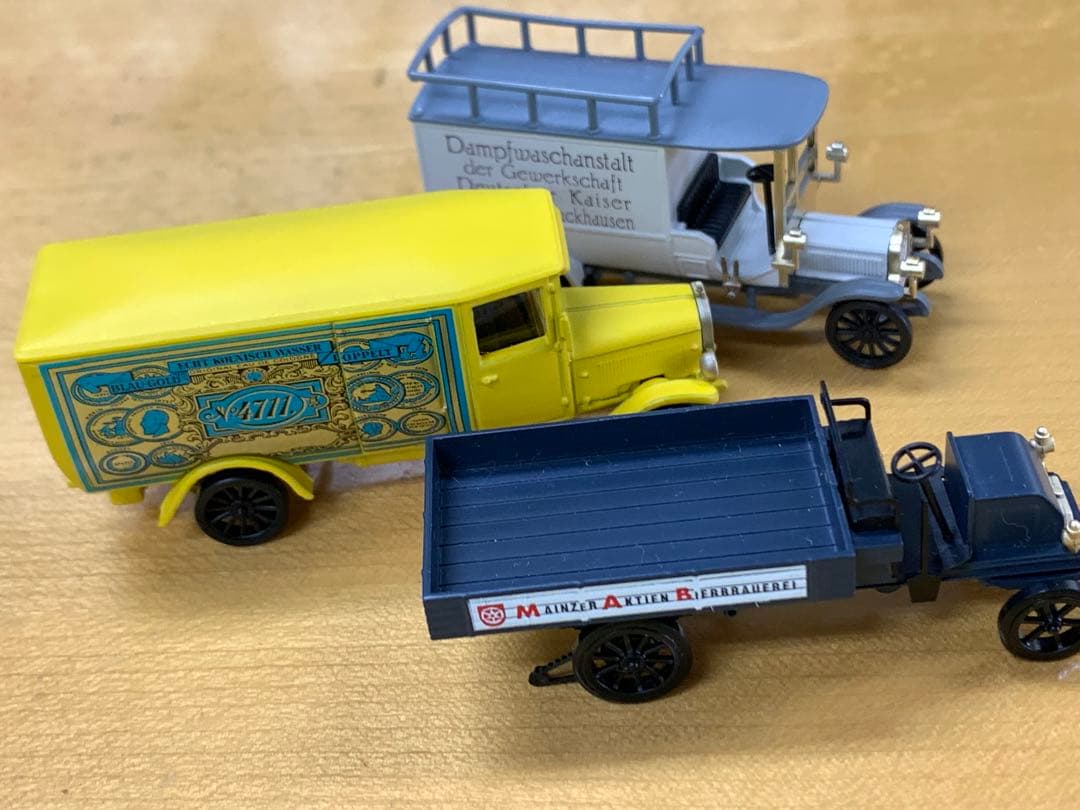 希少メルクリンHO クラシックカー3台すね