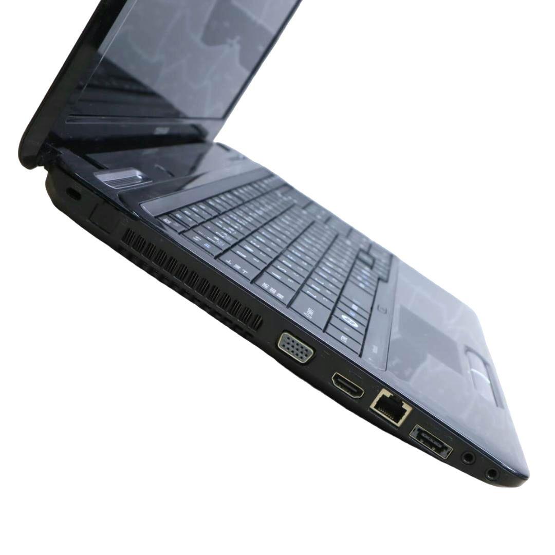 すぐ使えて便利! 日常使いに最適　東芝ノートパソコン