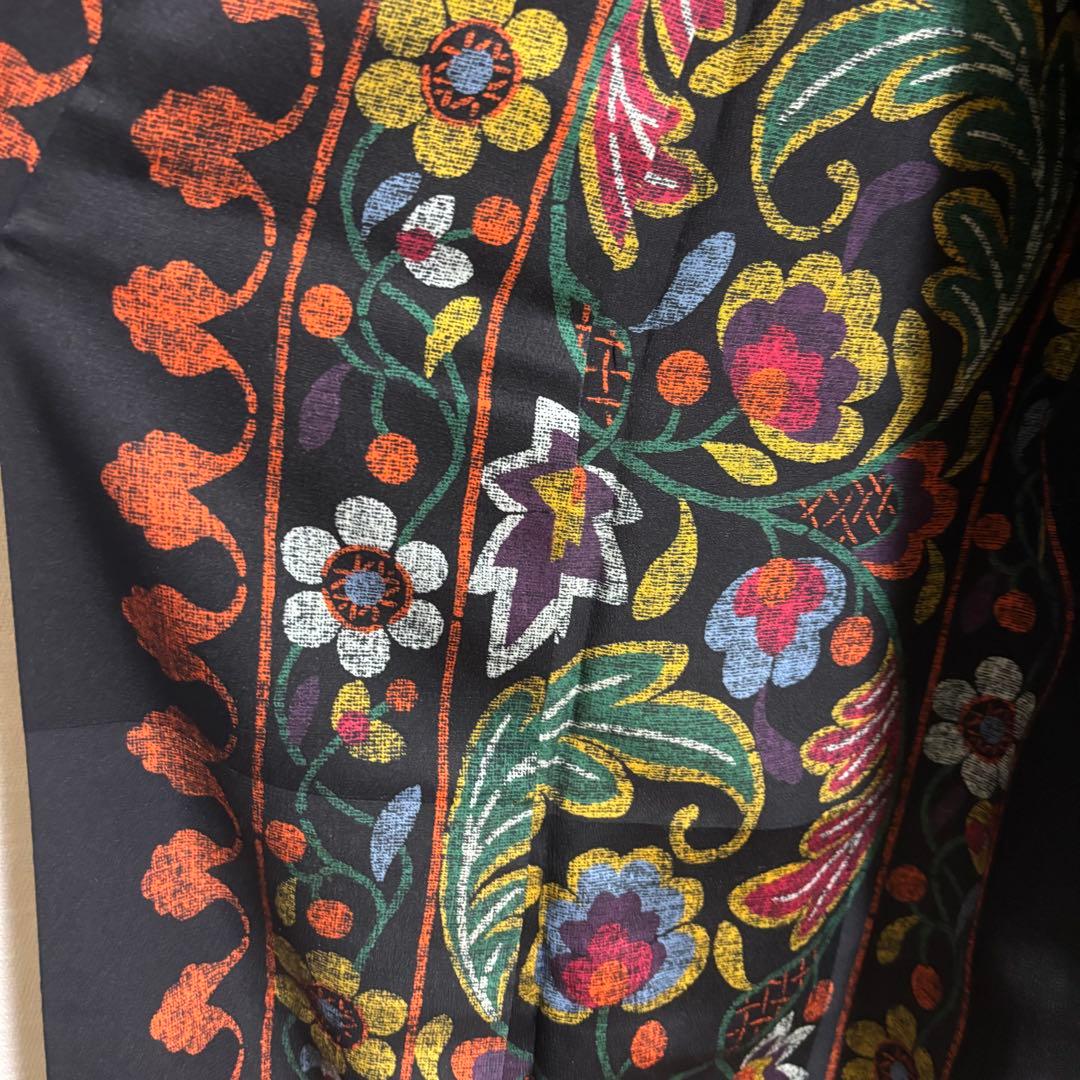 【振袖】 個性的な花模様 市松紋様 着物 袷 小振袖 身丈約159cm