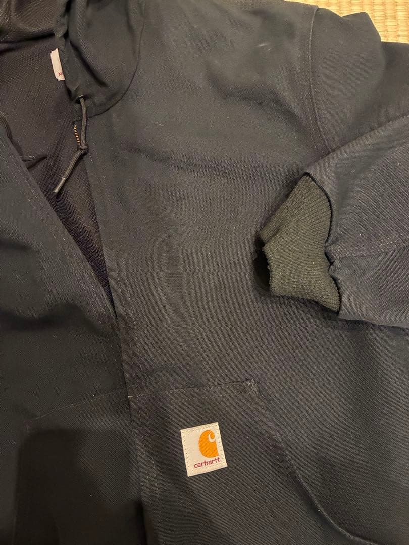 【値引き交渉可】Carhartt アクティブジャケット　Sサイズ