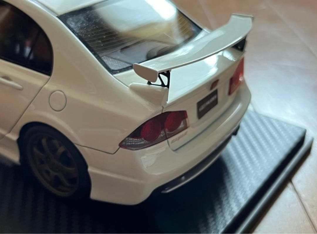 ホンダ シビックタイプR FD2 1/18 ワンモデル onemodel