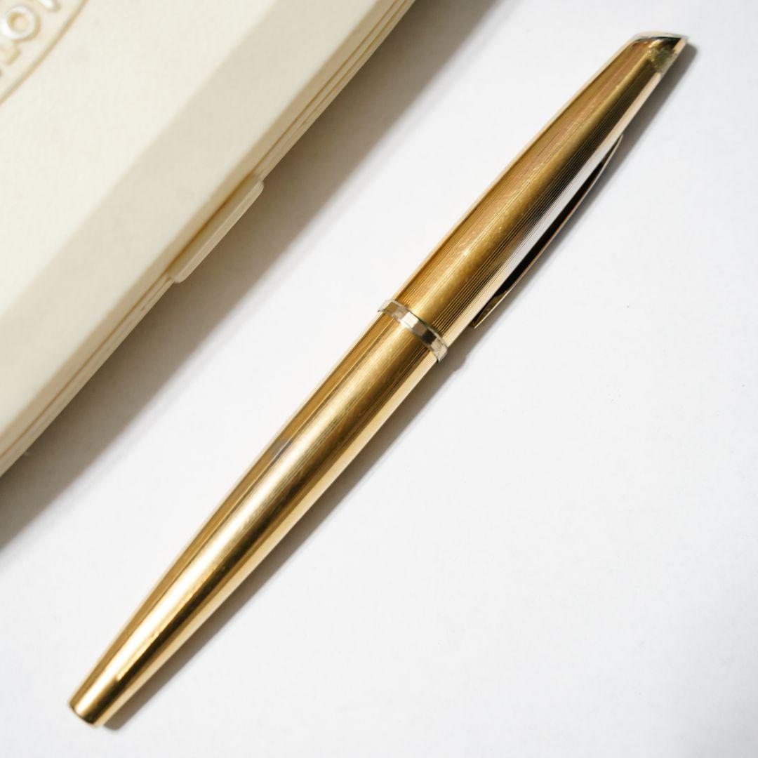 Pilot　C-1000GW　キャップレス　万年筆　廃盤　パイロット　金張り