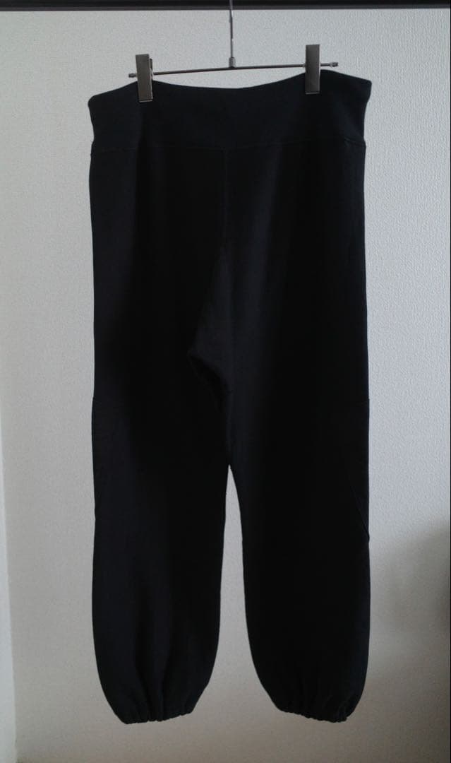 TUKI スウェットパンツ