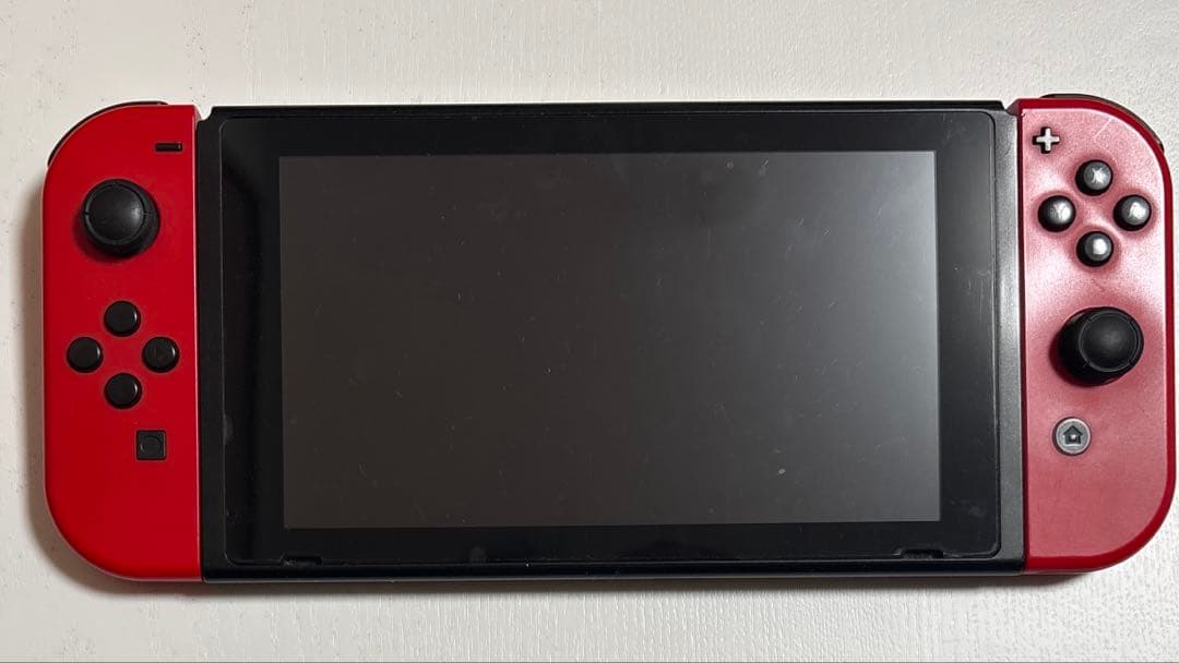 Nintendo Switch本体 スーパーマリオオデッセイモデル