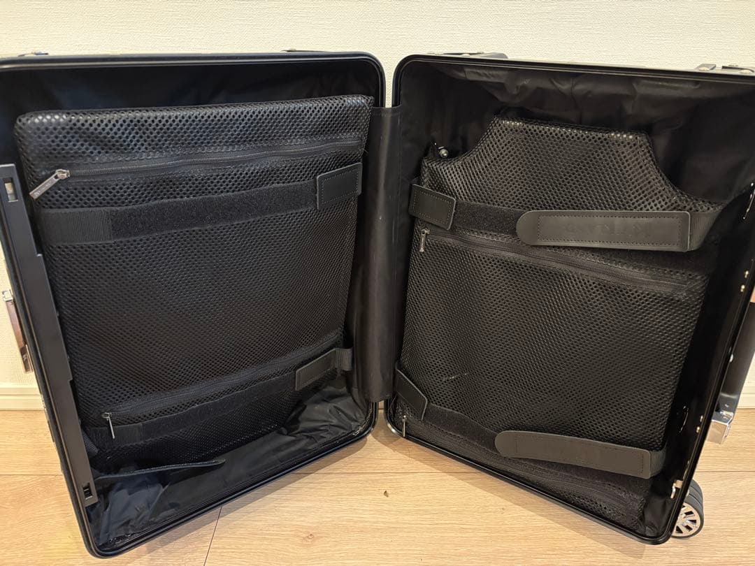 【美品】LANZZO82404 スーツケースViking 33L ブラック