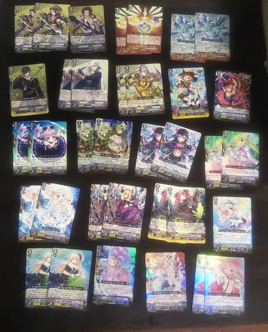 ヴァンガード 銀の茨の竜使いルキエ sp ４枚 +オマケ