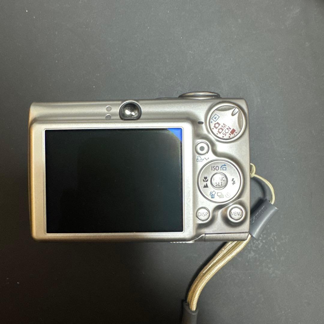 Cânon Ixy digital 700