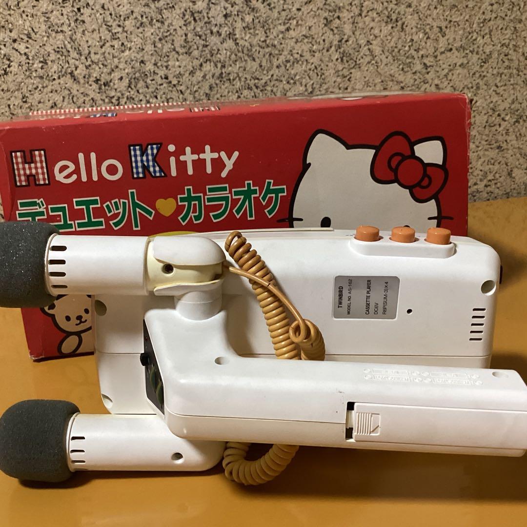 2215 ハローキティ　缶型スピーカー &ハンデデュエットカラオケ