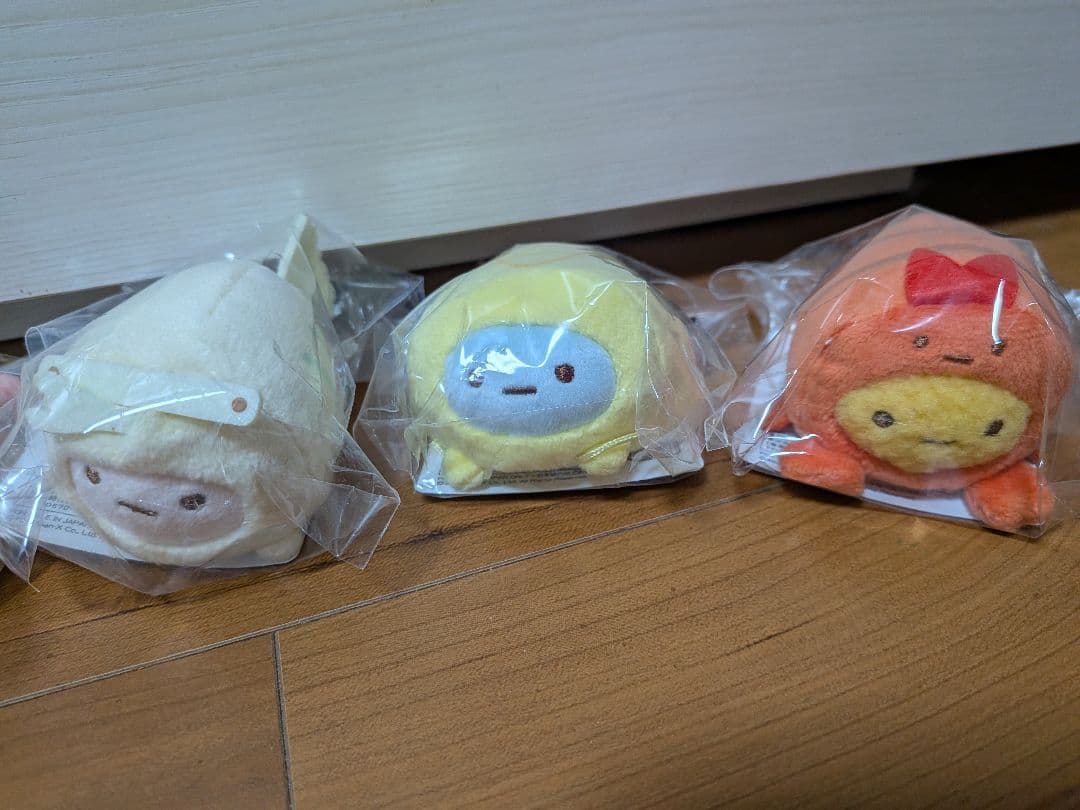 大絶滅展すみっコぐらし　てのりぬいぐるみ全8種　ステッカー全9種