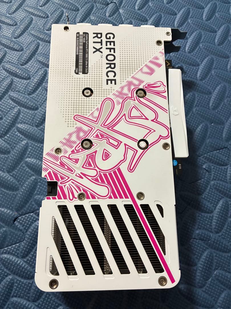 グラフィックボード・グラボ・ビデオカード COLORFUL RTX 5060 Ti Ultra W DUO OC 16GB