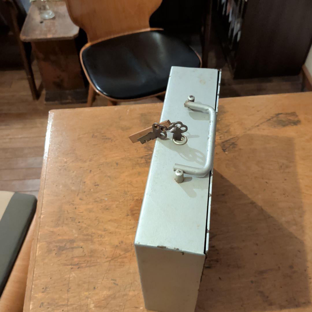 ヴィンテージ　フランスアンティーク　usedキャッシュボックス