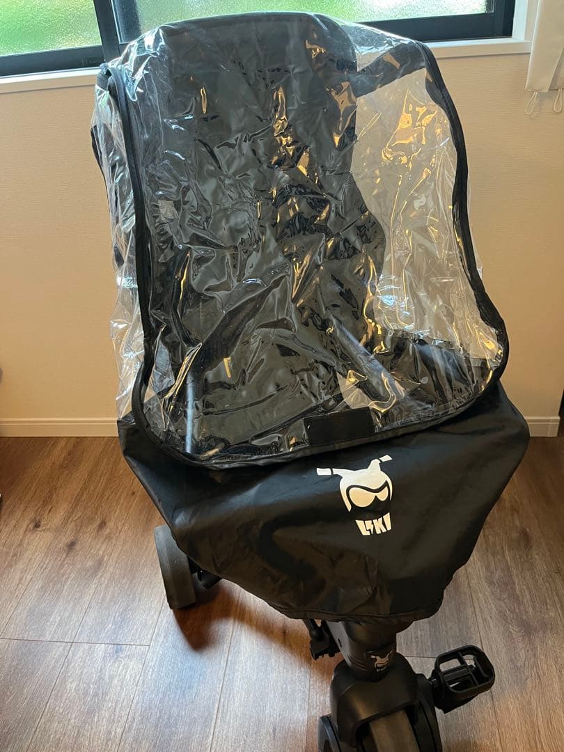 doona. Liki Trike リキトライク　黒　黄色