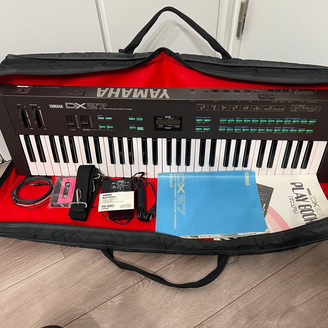 YAMAHA DX27 シンセサイザー