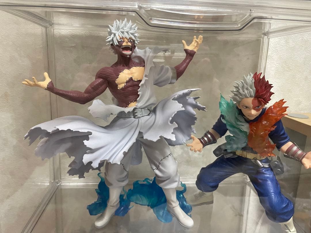 ヒロアカ一番くじ荼毘&轟フィギア