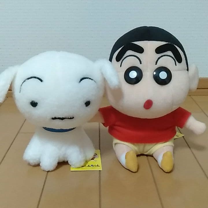 激レア　クレヨンしんちゃん　シロ　ぬいぐるみ