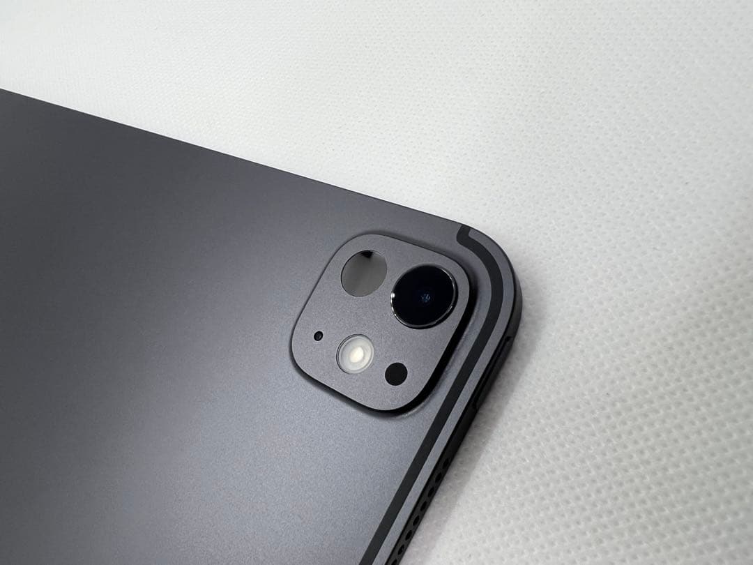 11インチ iPad Pro (M4) 256GB とPencil pro