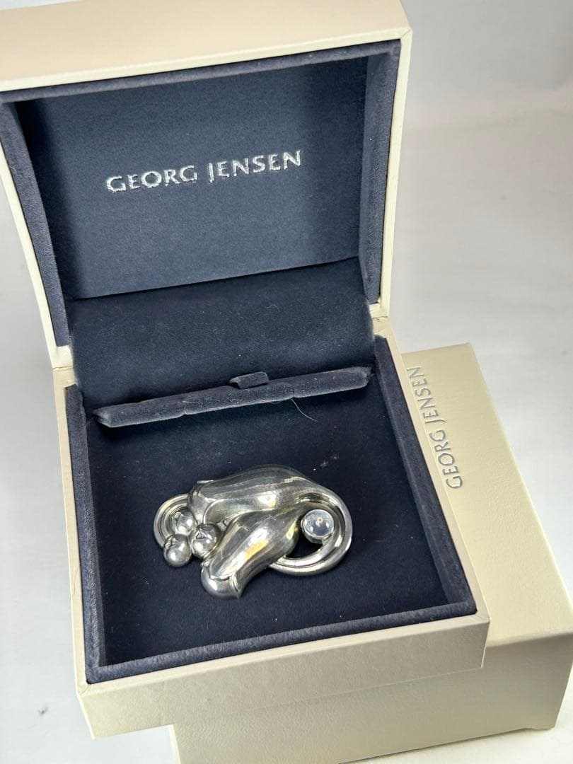   925シルバー ブローチ　#100B ムーンストーン