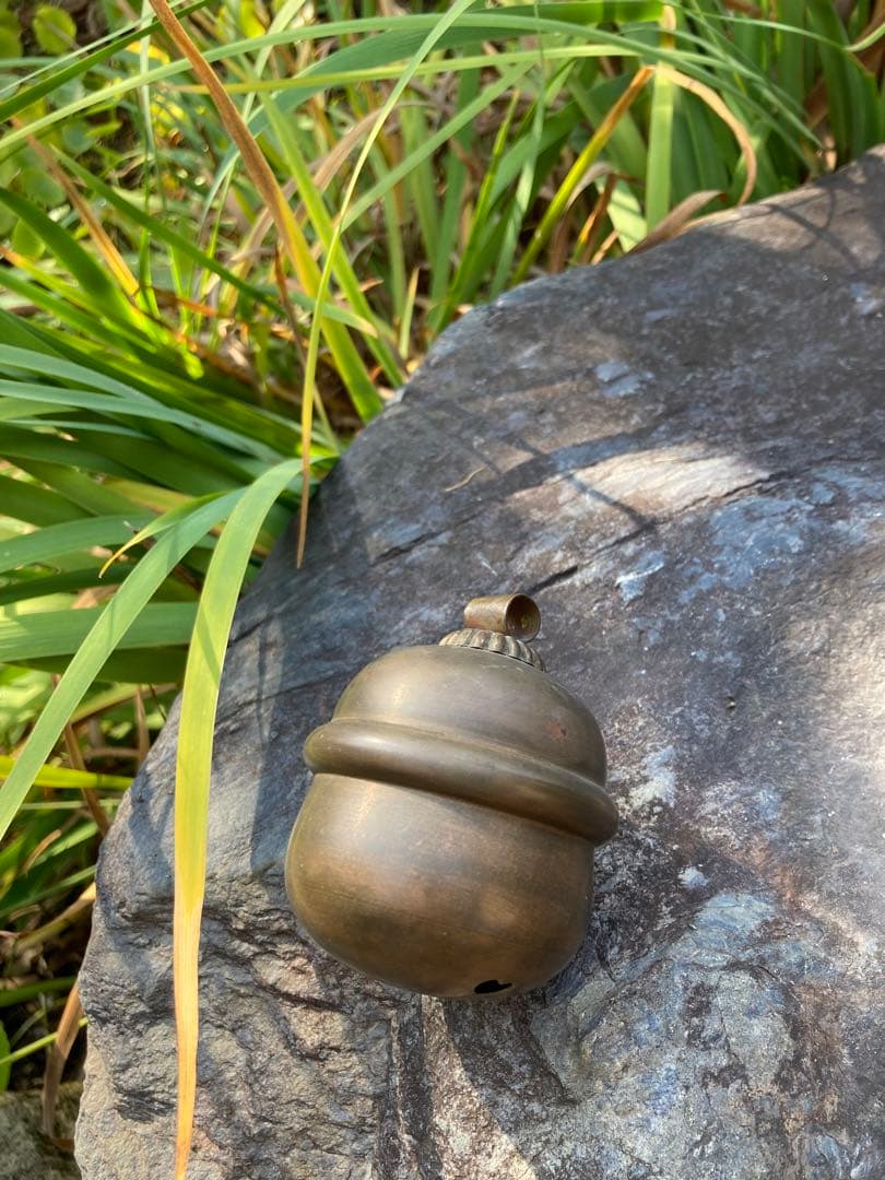 ハートの愛らしい鐘　ヴィンテージ品　ブロンズ製　2個セット　結婚　ウエディング