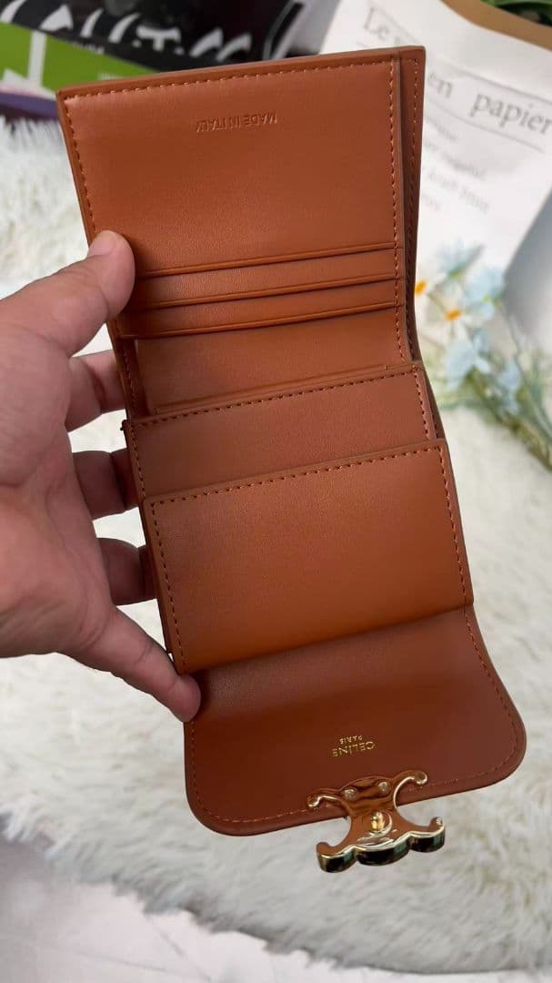 CELINE レザー財布