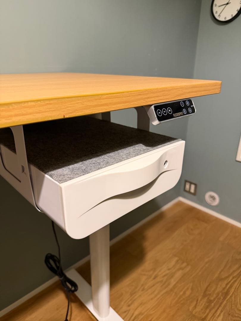 状態良好⭐︎FlexiSpot 電動昇降式デスク・E8 & 純正アクセサリーなど