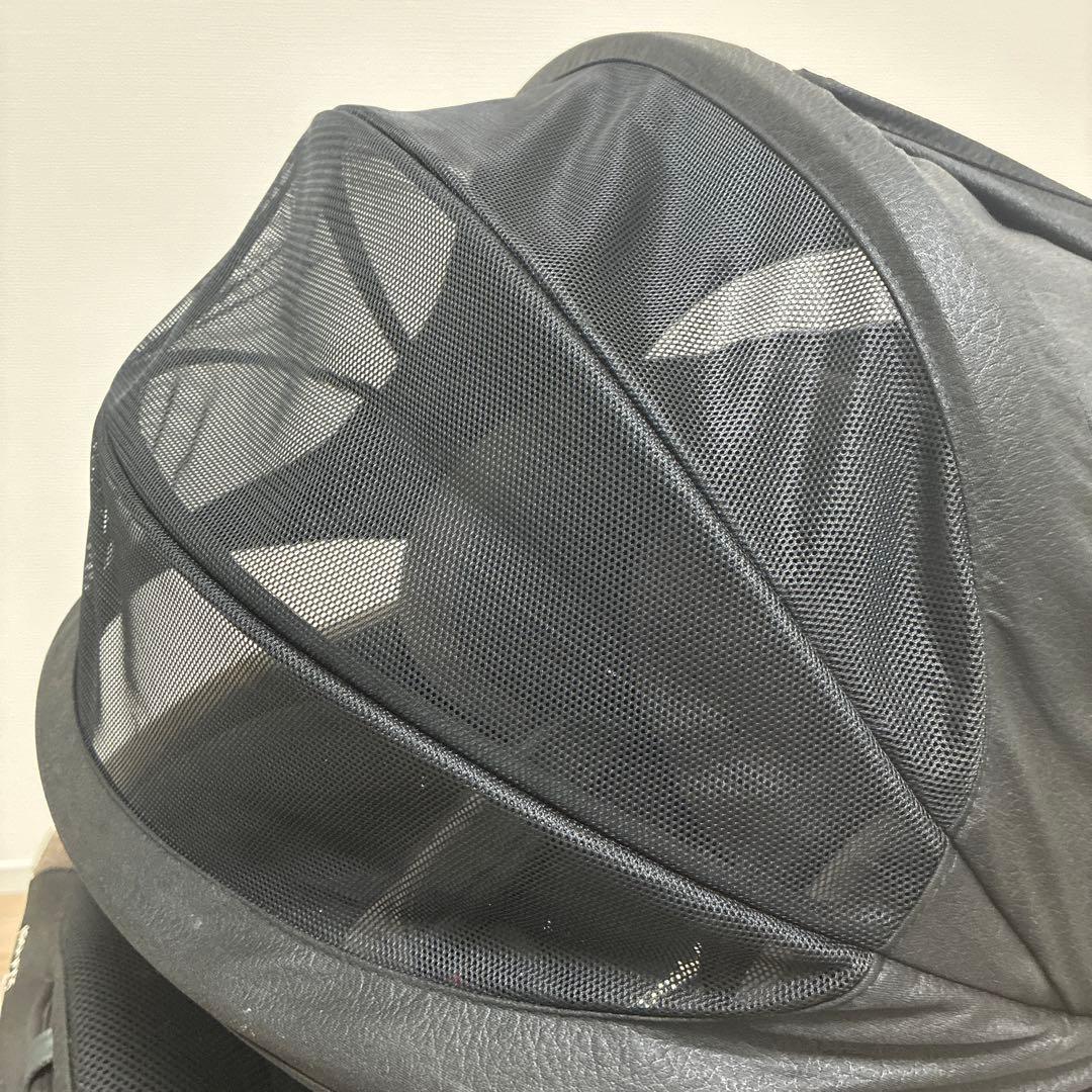 【送料込み】コンビ　クルムーブスマート　ISOFIX