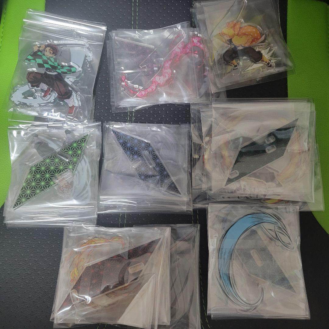 鬼滅の刃　ポップアクリルスタンド　8個セット