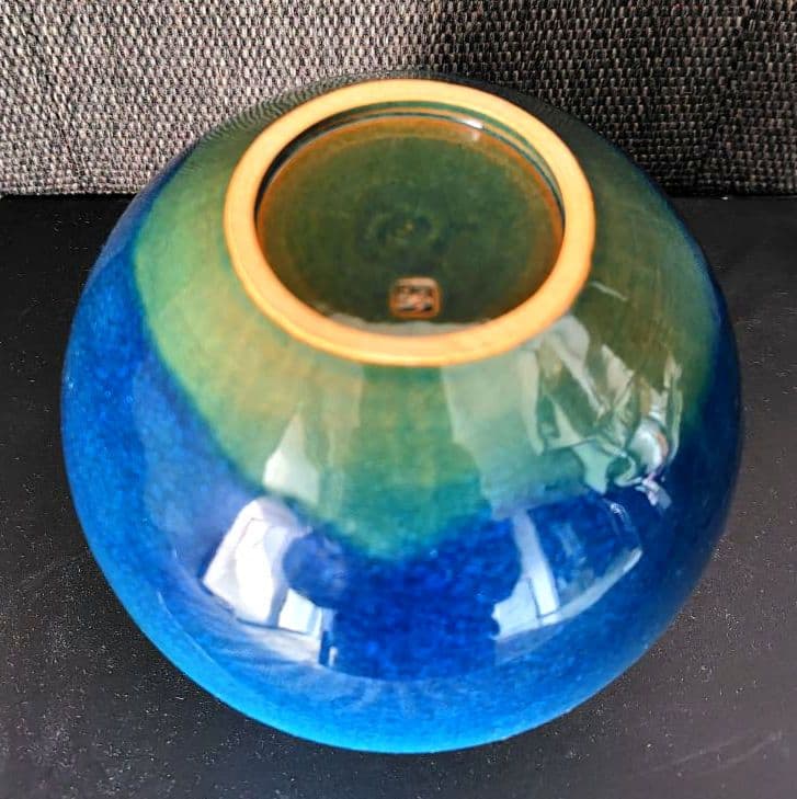 碧青釉　壺　木村芳郎