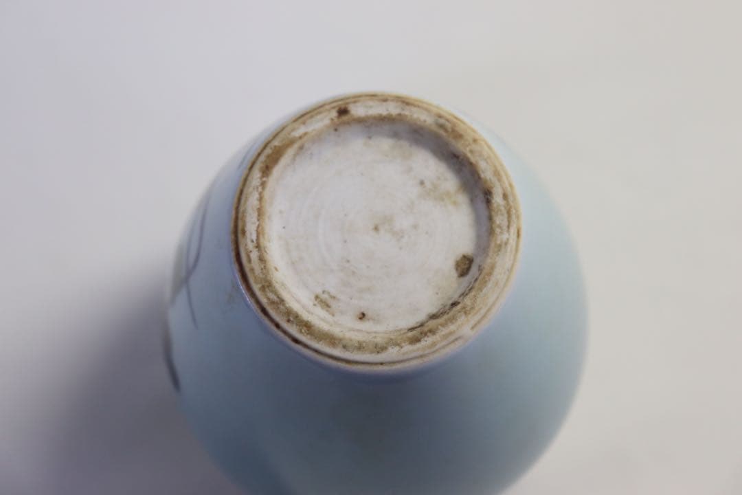 中国　民国期　豆釉釉下藍緑彩小瓶　送料込み0831