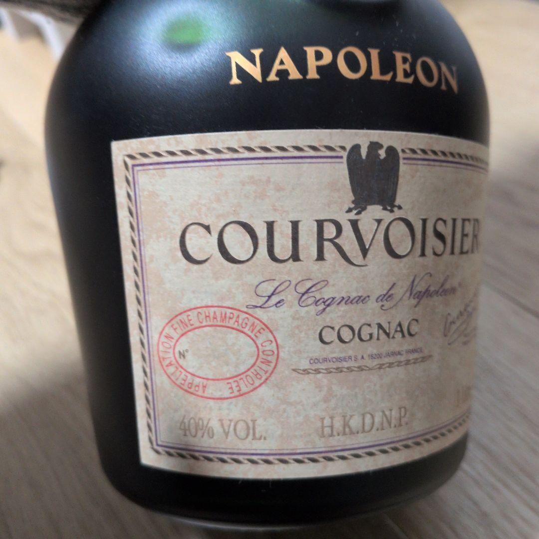新品未使用1000ml クルボアジェ ナポレオン コニャック ブランデー 古酒