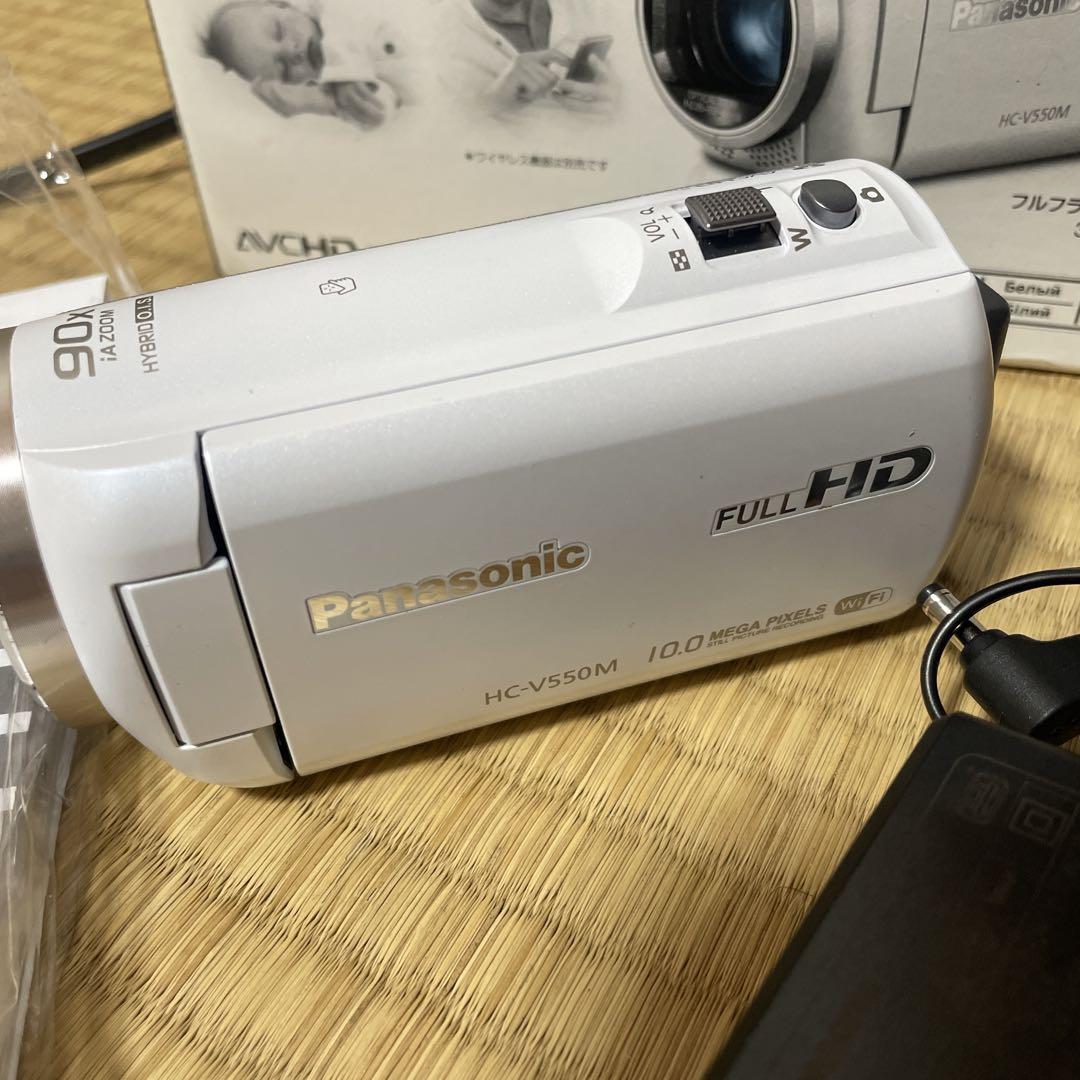 【美品】　Panasonic HC-V550M ビデオカメラ