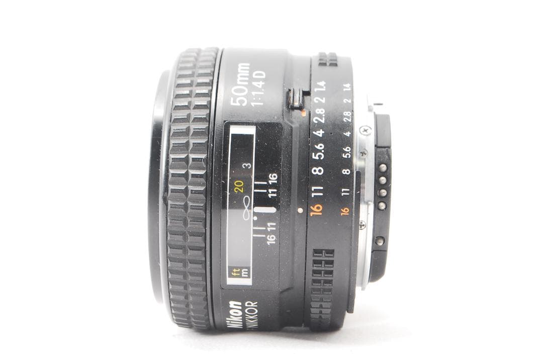 ✨超美品✨人気の単焦点✨Nikon AF 50mm F1.4 D