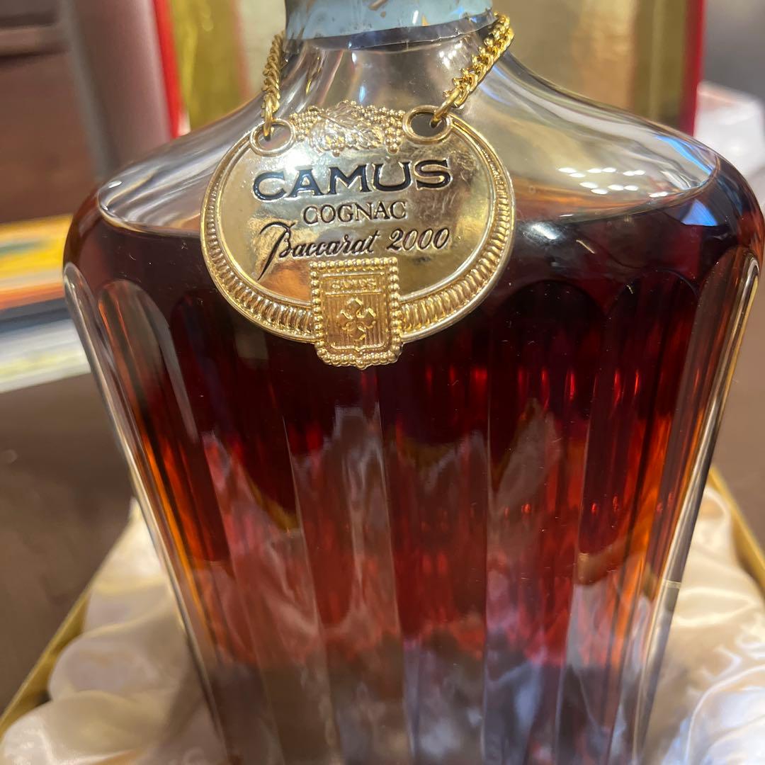 【未開栓】古酒CAMUS Cognac Baccarat 2000ギフトボックス