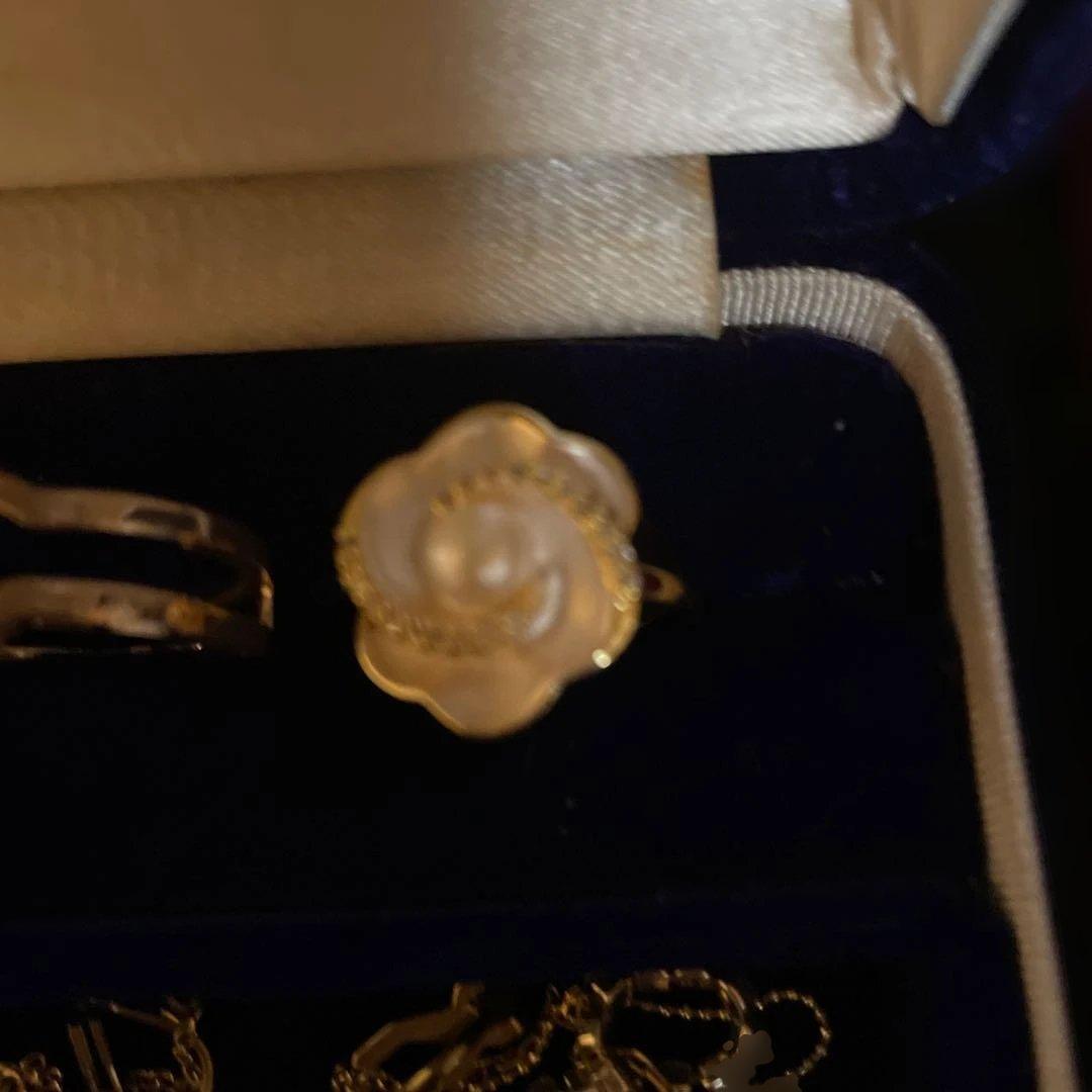 遺品整理　アクセサリー　CYMAレディース腕時計　値下げ　お値引き不可