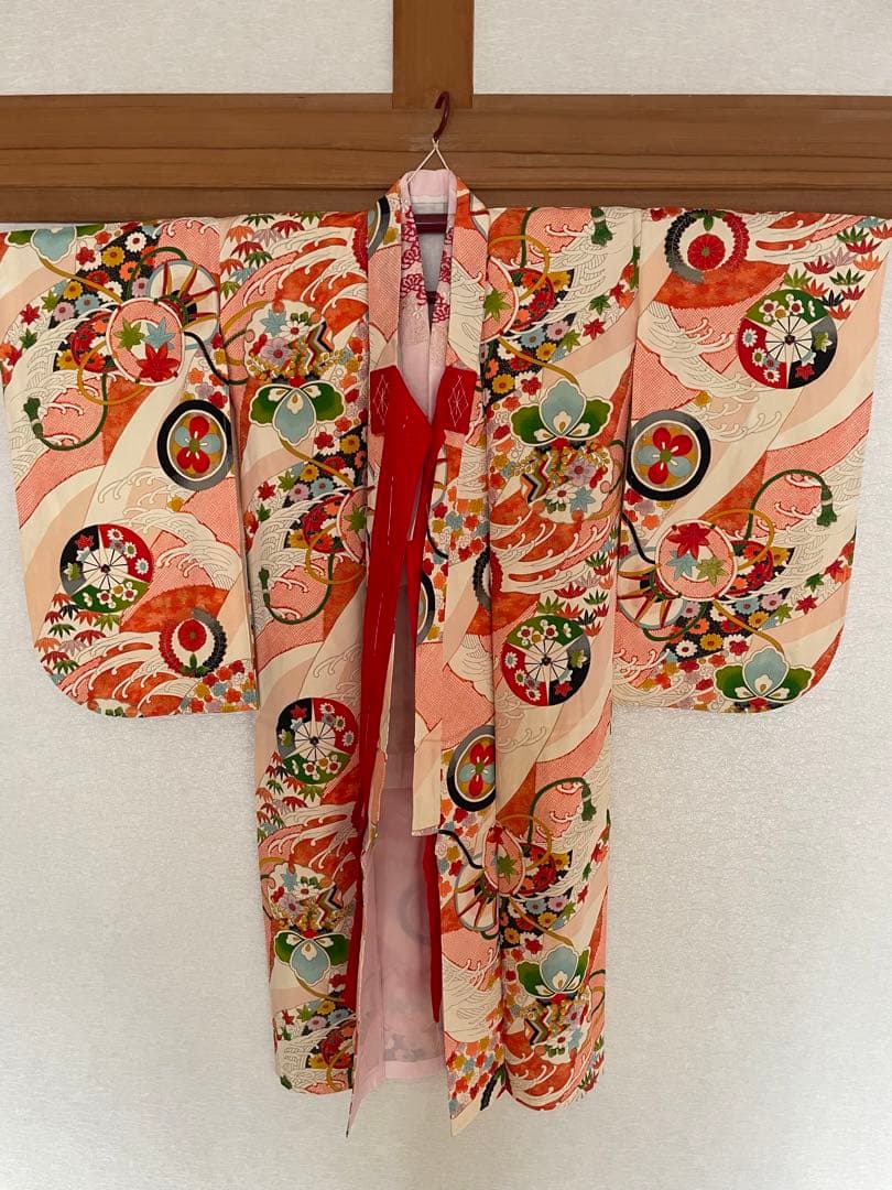 新品　未使用　希少　正絹　着物　七五三　お宮参り　しぼり　しつけ付き　女子　和柄