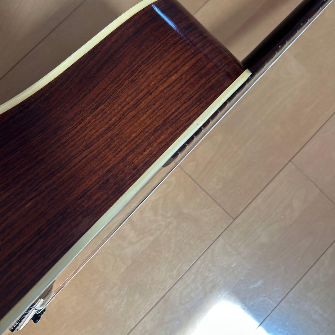 フェルナンデス W-200