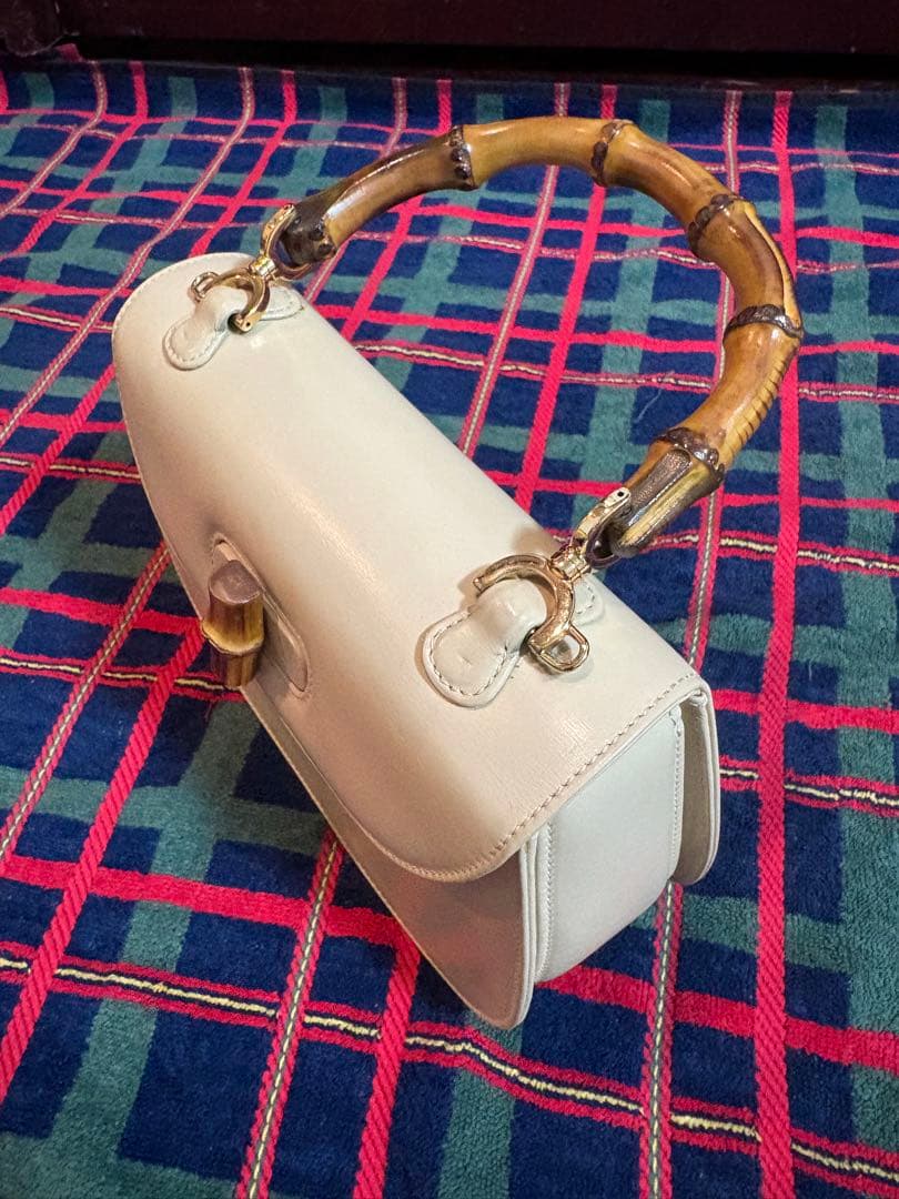 グッチ オールドグッチ バンブーミニ ハンドバッグ レザーアイボリー