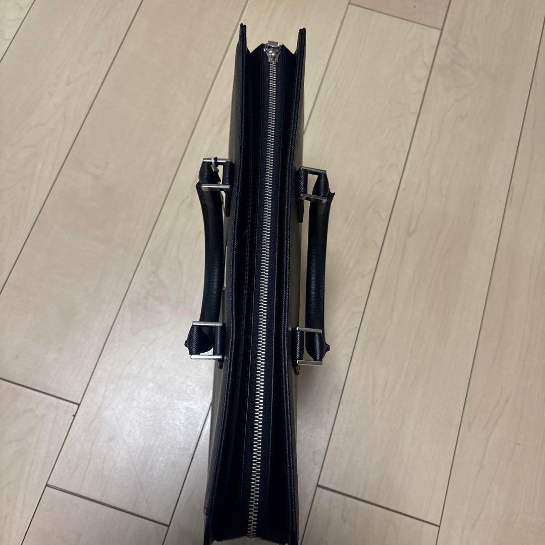 BURBERRY 本革 ビジネスバッグ【新品未使用】