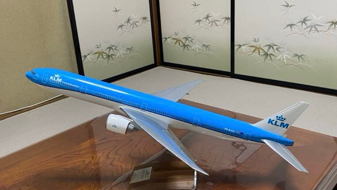 KLM Boeing 777 - 33ERモデル模型 72cm・箱付き