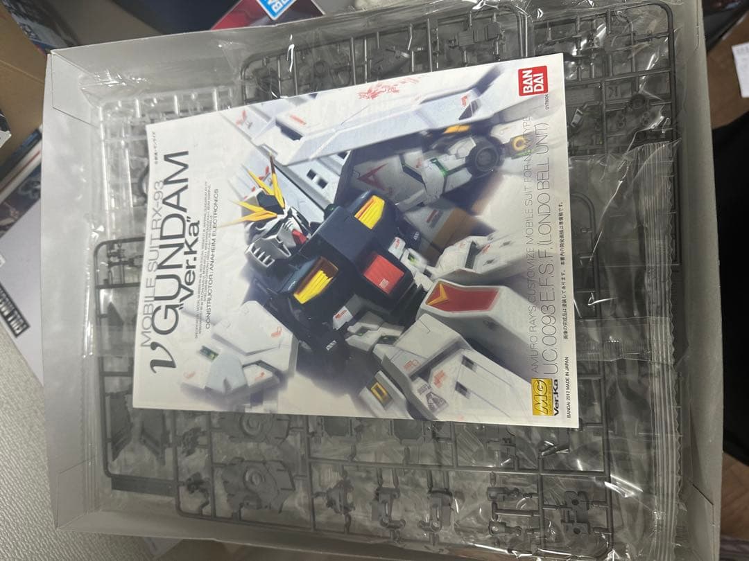 期間限定値下げ。香港限定　MG νガンダム Ver.Ka クリア　1/100