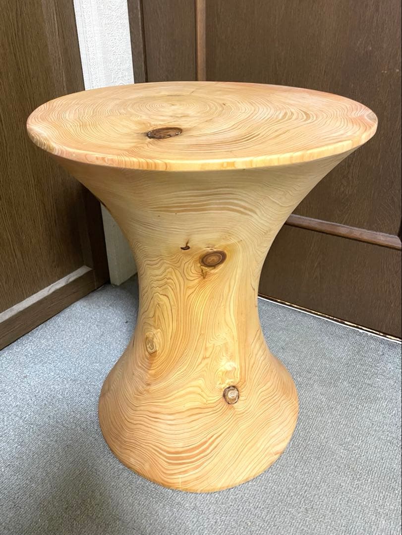丸太　木製フレア型サイドテーブル
