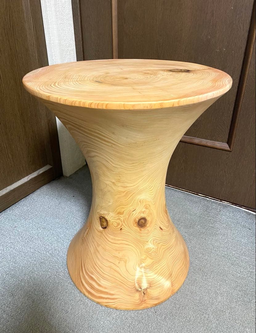 丸太　木製フレア型サイドテーブル