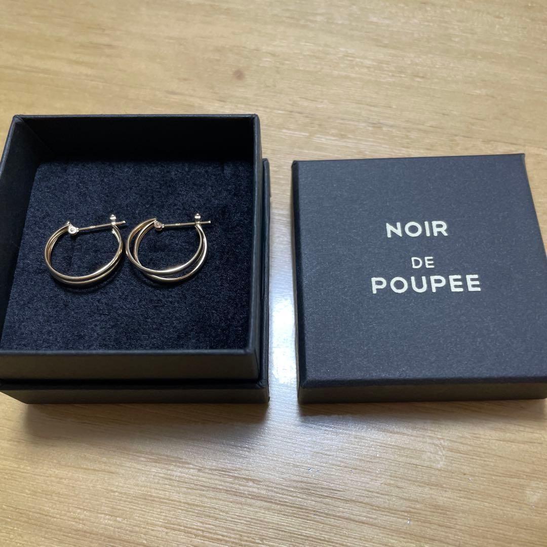 ノワールドプーペ　フープ　ピアス　k10