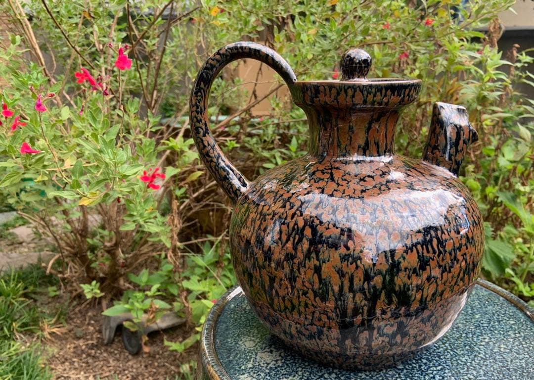 京都• 鎌田幸二　陶器製 水差しのハンドル　黒と茶色の模様 侘び寂び　茶道