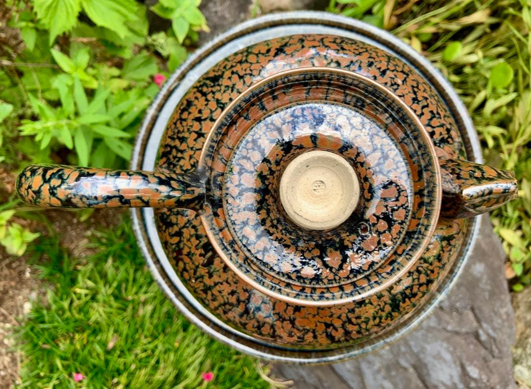 京都• 鎌田幸二　陶器製 水差しのハンドル　黒と茶色の模様 侘び寂び　茶道