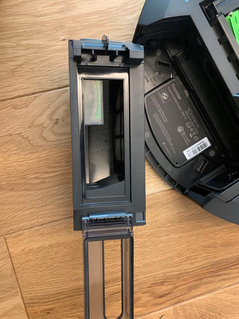 iRobot Roomba j9+ 本体